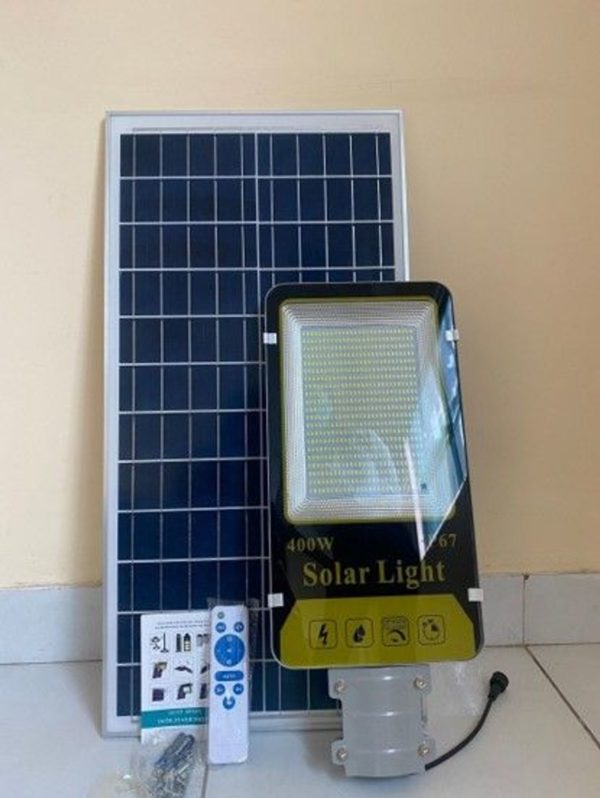 Đèn đường năng lượng mặt trời Mayor Wolf LY-TYN004 400W