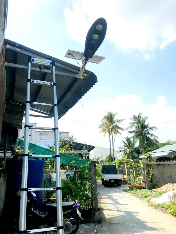 Đèn đường năng lượng mặt trời 1 LED LY-TYN007 – 50W (Đèn Lá) - Hình ảnh 7