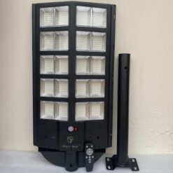 Đèn liền thể năng lượng mặt trời 500W – tặng chân gắn đèn