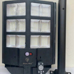 Đèn liền thể năng lượng mặt trời 300W – tặng chân gắn đèn